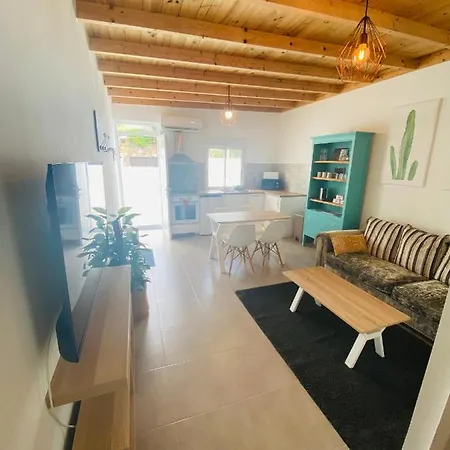 Alma 1 Apartmán Tías